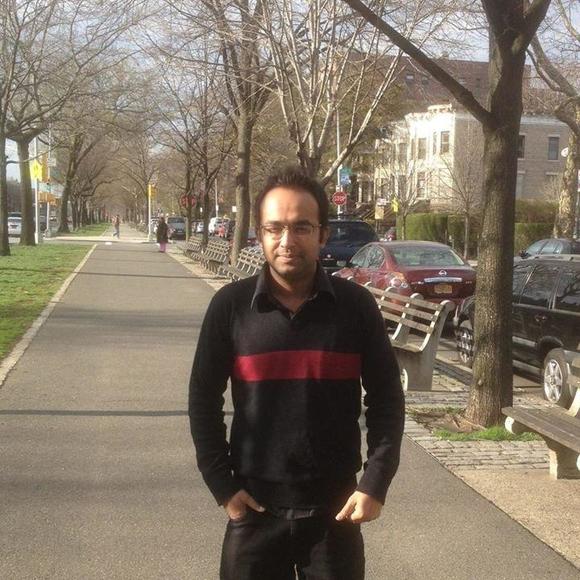 Poshmark profile picture for @hoque